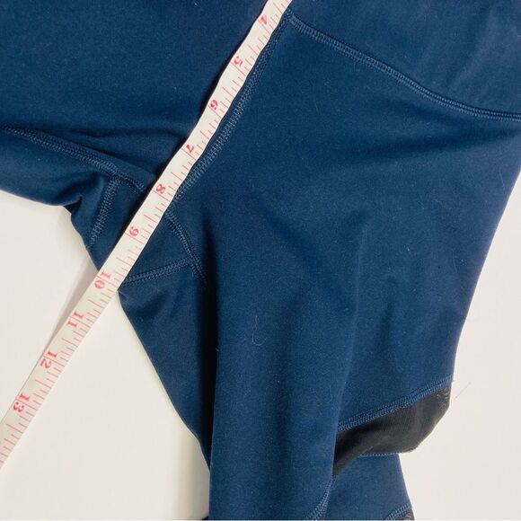 Yogalicious Leggings Navy Blue With Black Mesh Cutout Panels Size Medium - Picture 7 of 11